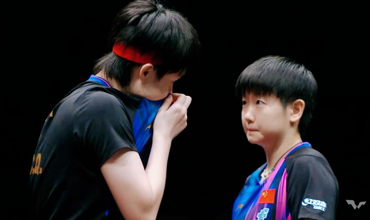 黄镇廷/杜姐可以吹一辈子了，
虽然他们输了，
但是他们打了莎头11:1
这份荣耀