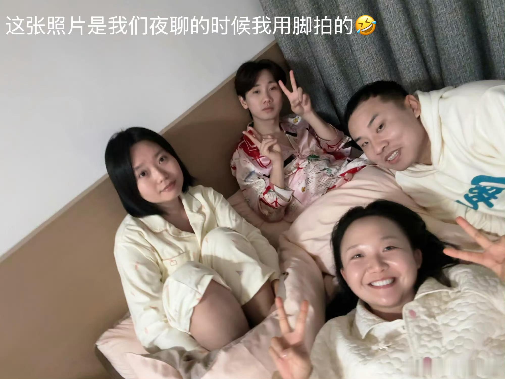 汪苏泷回复李嘉琦.李嘉琦晒汪苏泷演唱会永远会为群像落泪啊650就是我的梦中友谊从
