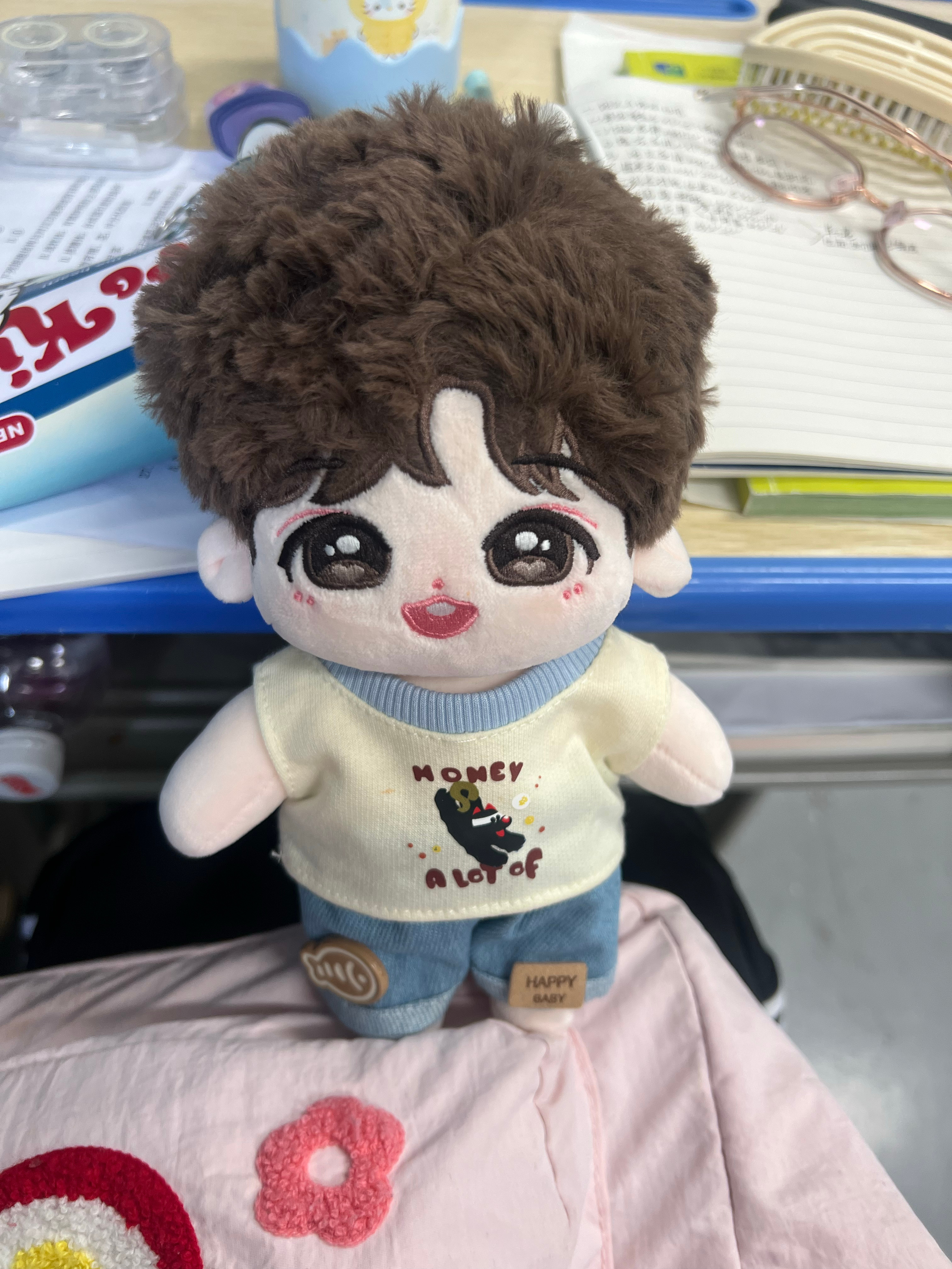 贺峻霖  带孩子上学🎒