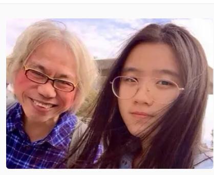 当年轰动全网的台湾“爷孙恋”
现在结局比你想象的更唏嘘

10年前，17岁的她和