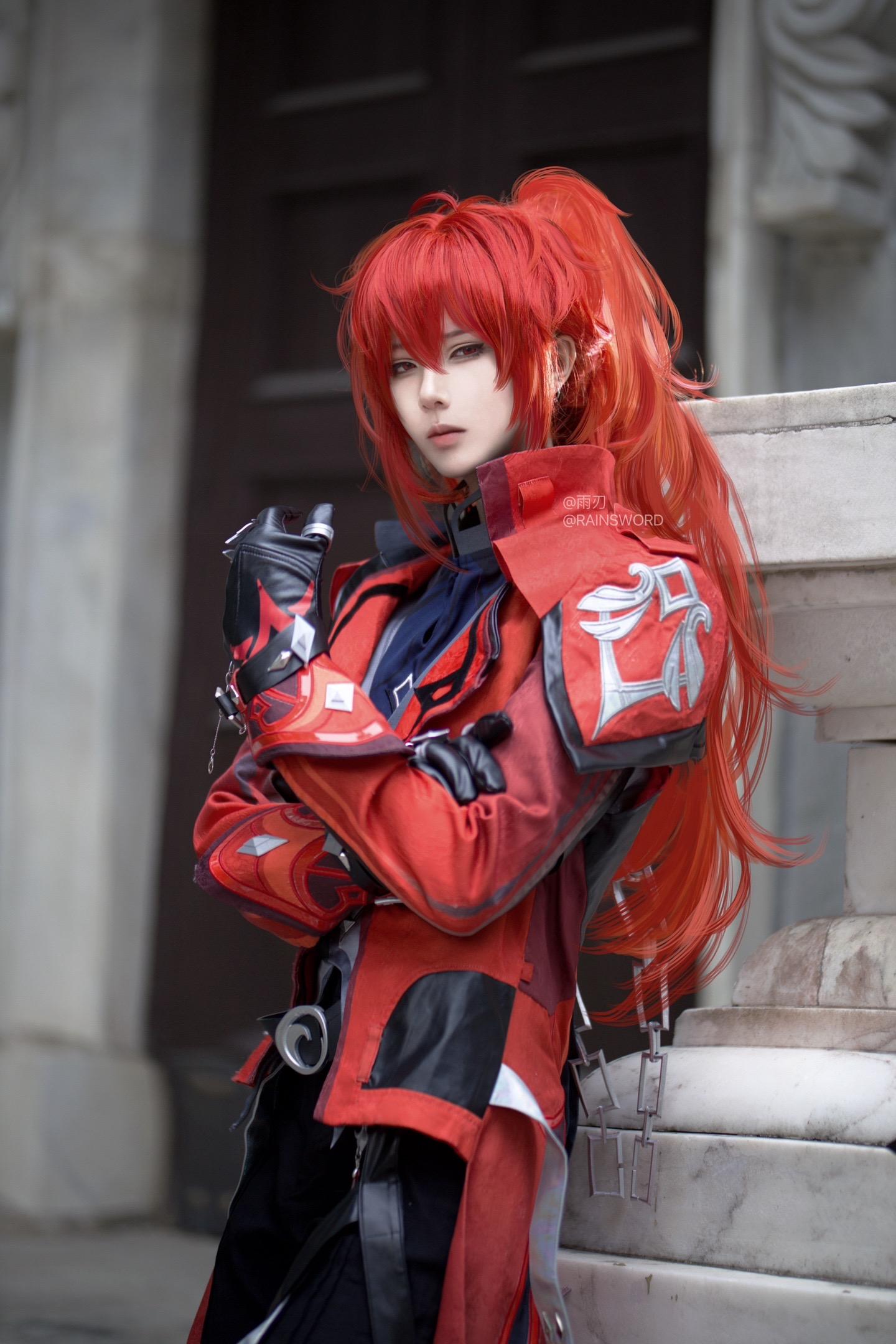 迪卢克生日快乐！已把眼睛p大，谢谢摄影老师 的广角把我拍成两米的样子