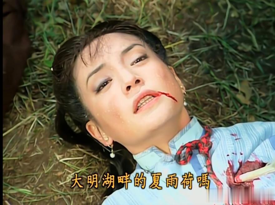 《还珠格格》20年后才看懂，小燕子被误认成格格，全是令妃的阴谋
令妃利用小燕子的