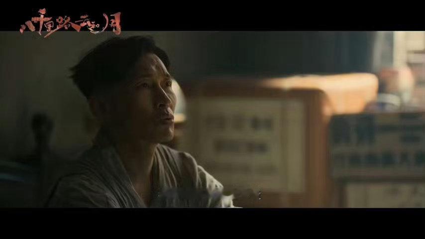 这竟然是觉醒年代里的鲁迅 谁能一眼认出这是同一个人？曹磊在《觉醒年代》里的鲁迅沉