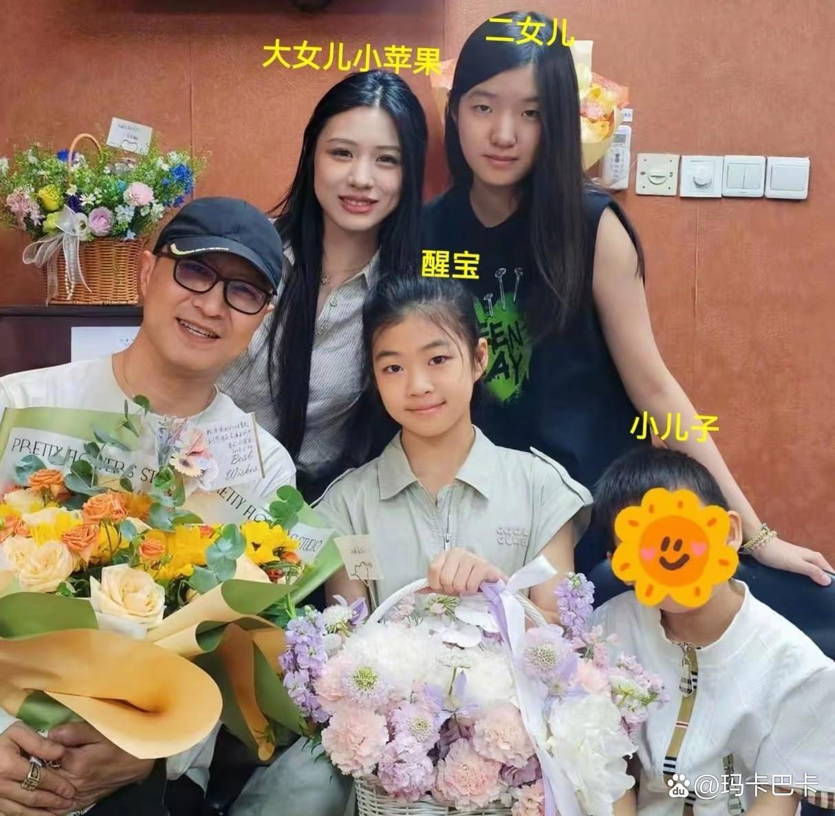 汪峰三个女儿，一个儿子，已经赢了百分之九十家庭，三个这就是财富，同父异母姊妹，汪