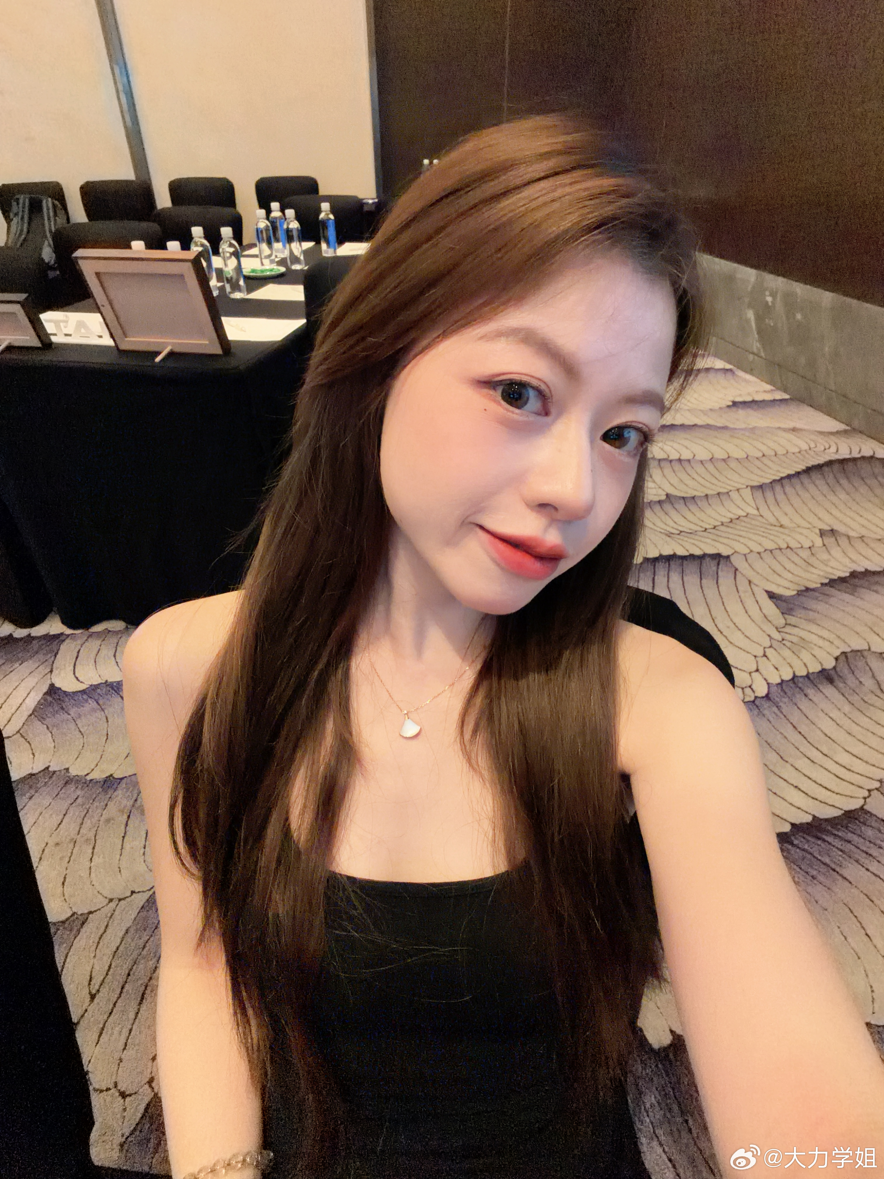 状态满格~能开喜欢的车就是干劲十足