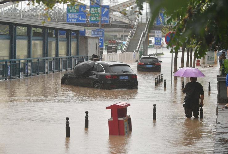 看看北京的海吧北京暴雨