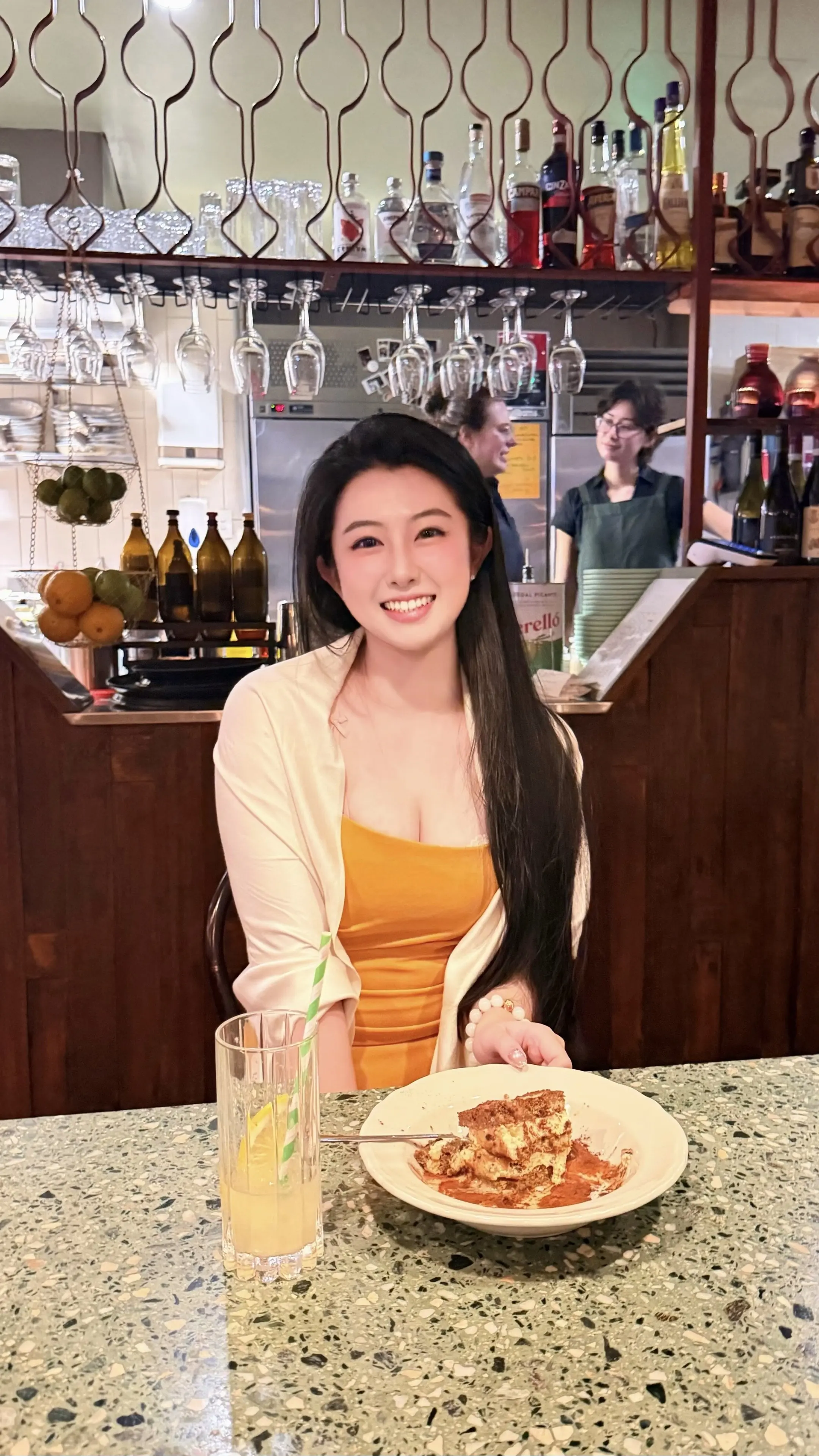 人间琴悠扬 姑娘把谁记心上～