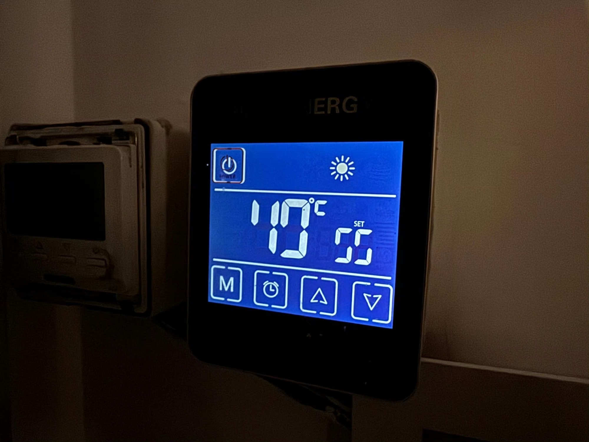 中央气象台三预警齐发明后天北京最低气温-15度我的小院子用的空气能热泵地暖我这个