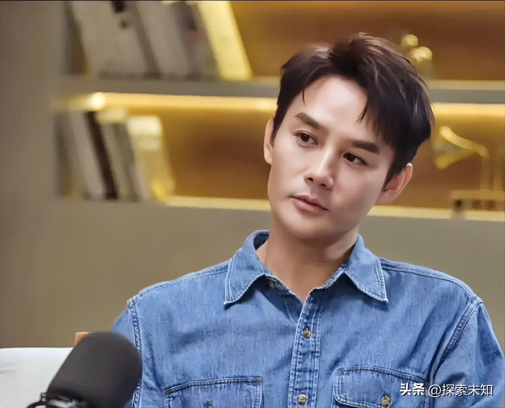 终于知道王凯为何两年没进组拍戏了

原因很简单

倒不是因为没有资源和剧本，而是