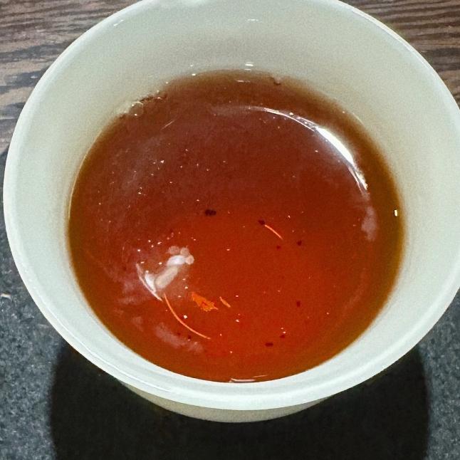 为什么是普洱茶，而不是岩茶，成为喝茶人的最终归宿。

因为岩茶是“人造味”，重工