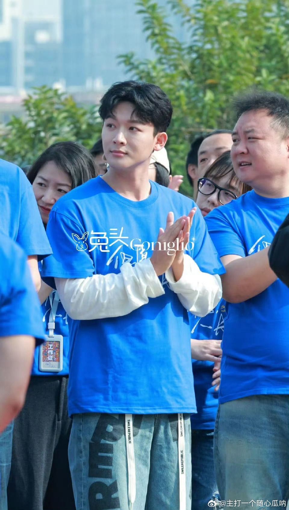 张晚意、沈月《但愿人长久》开机，状态还可以哈 