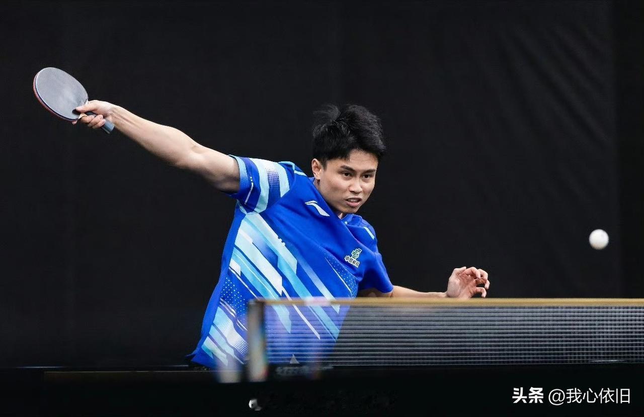 恭喜周启豪！28岁的周启豪3:2击败了37岁的奥恰洛夫，率先晋级多哈球星挑战赛的