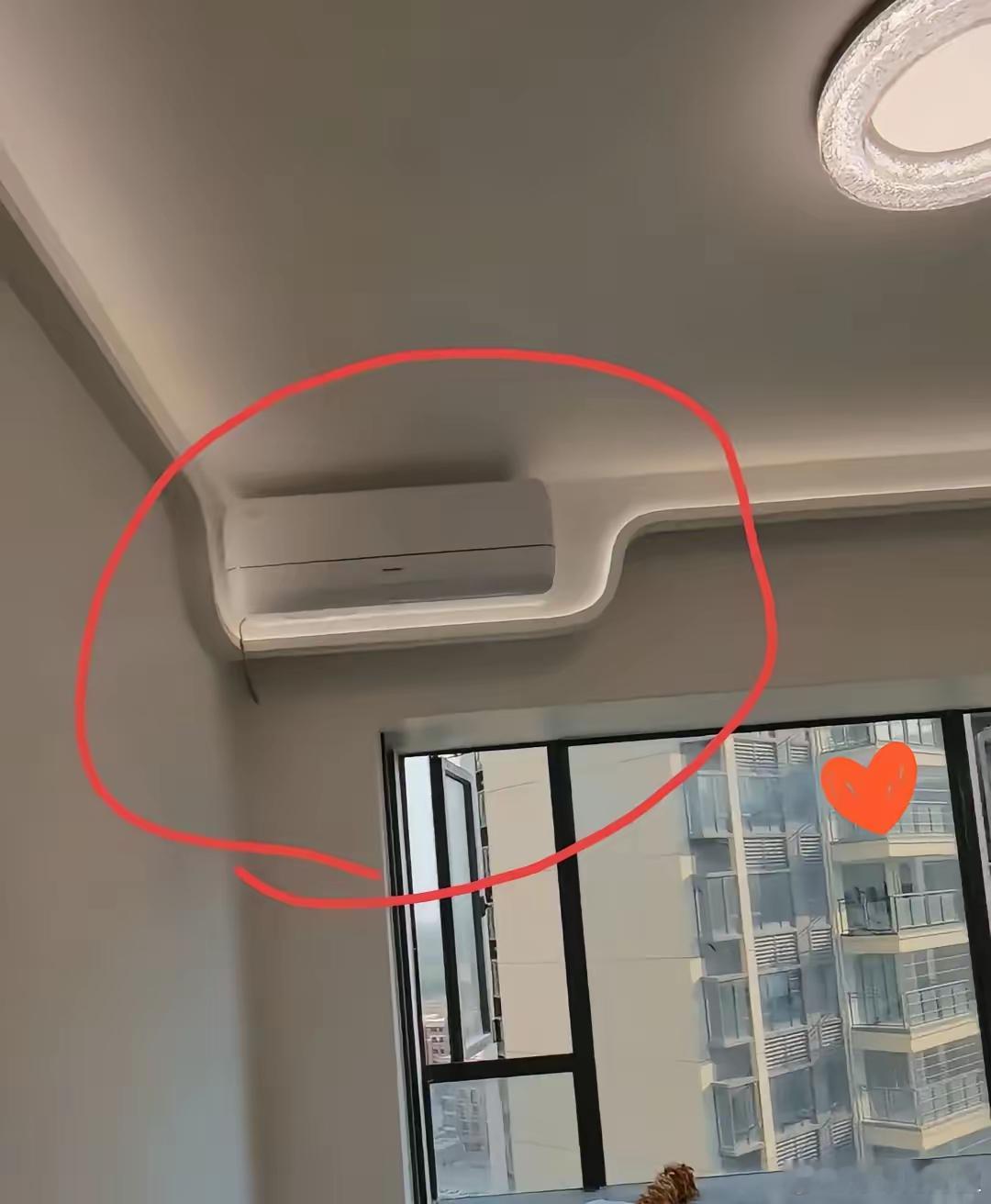 木工师傅太优秀了​​空调位太赞了💯大家觉得好看吗这样？ ​​​