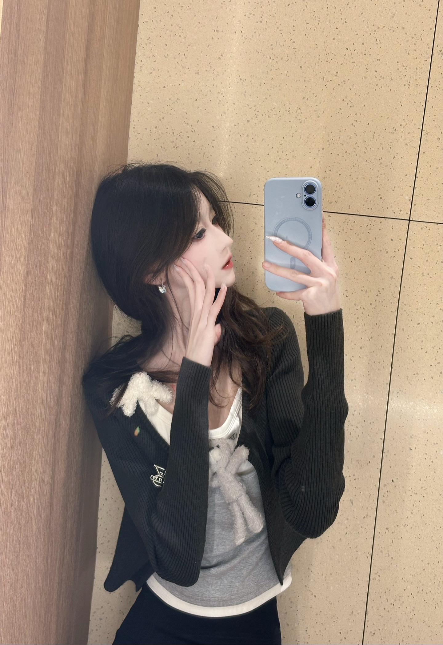 我不主动找你 不是因为你不重要 而是我不知道 我重不重要