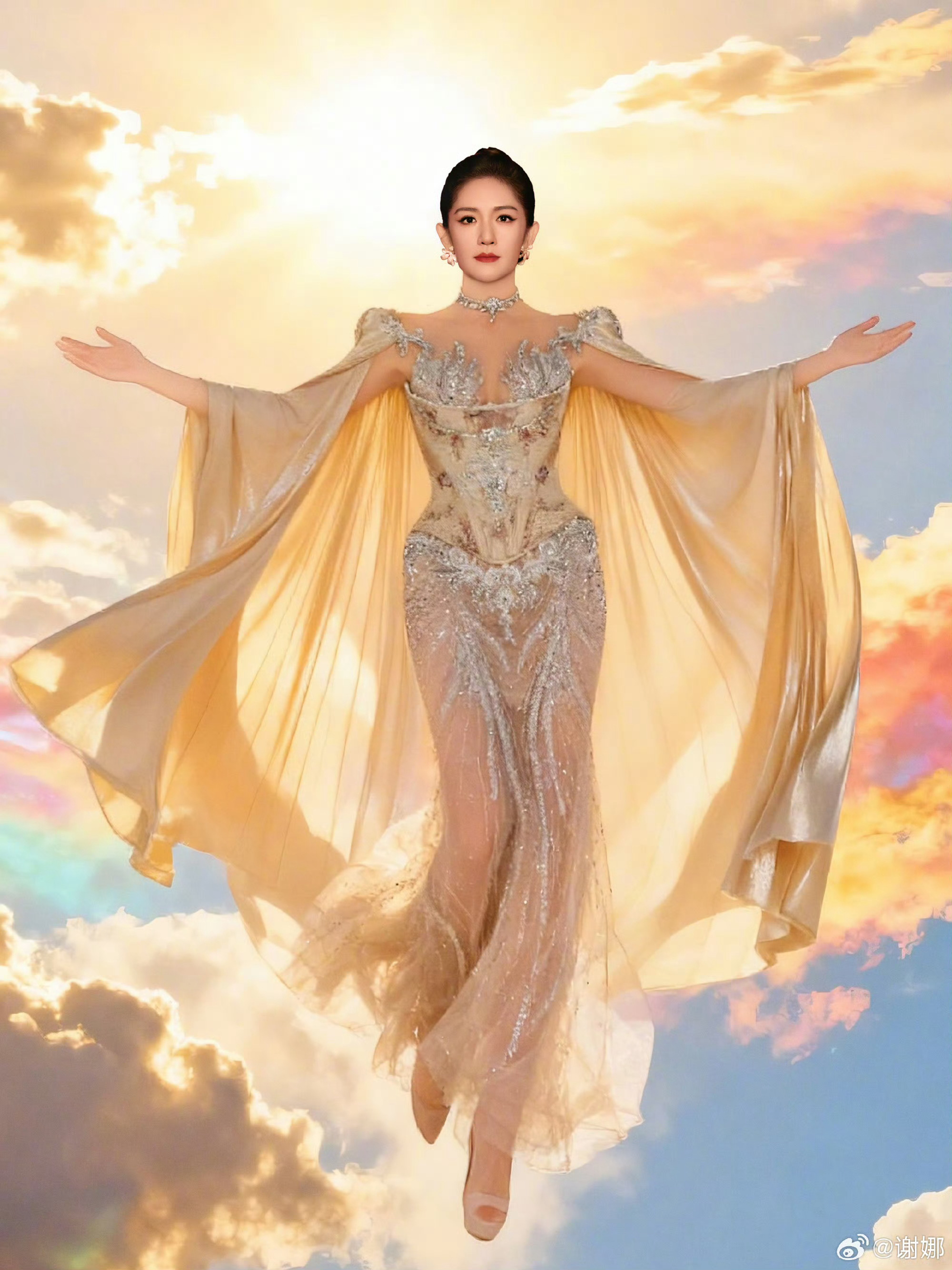 谢娜的鞋谢娜穿了两只不同的鞋 哈哈哈哈哈为什么！鞋不一样！ 