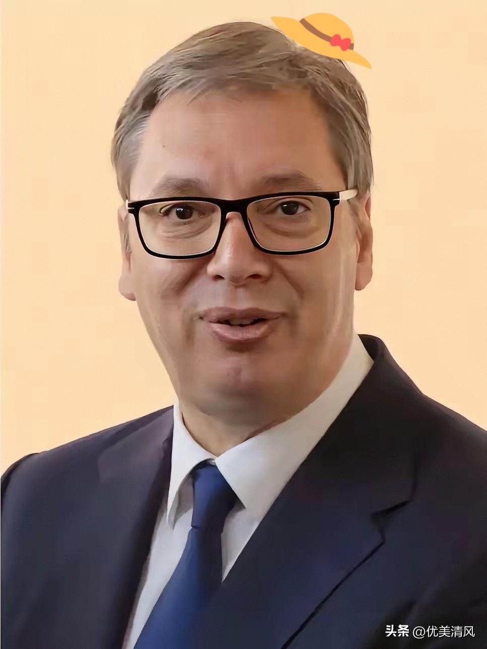 中国超音速导弹首次进入欧洲！塞尔维亚总统武契奇在3月12号公开表示：塞尔维亚已经