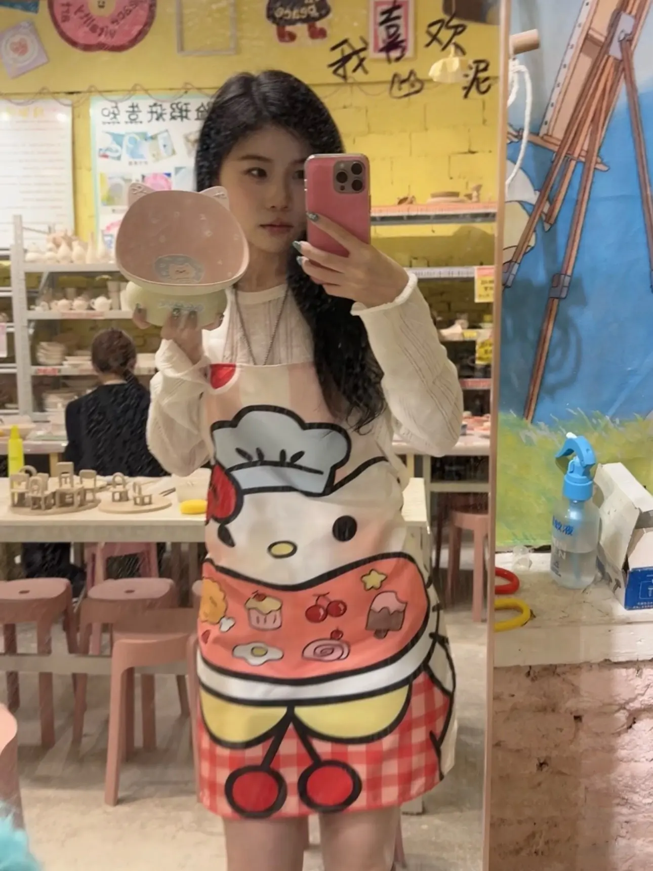 这个世界让我感到疲惫 就连我唯一深爱的钱也在别人兜里