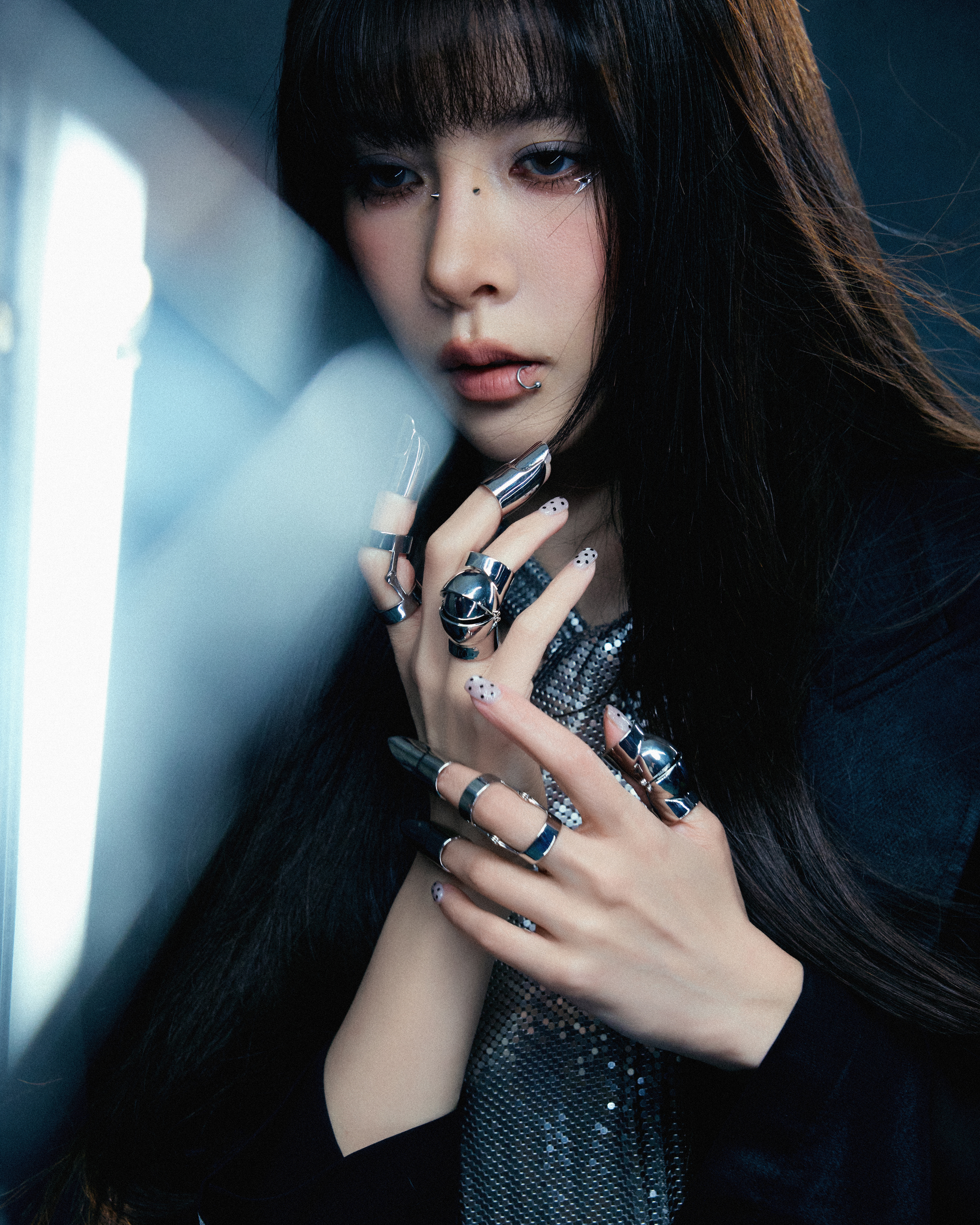 宋妍霏Y3K造型杀疯了宋妍霏又换新风格了谁被宋妍霏的Y3K造型帅晕！all bl