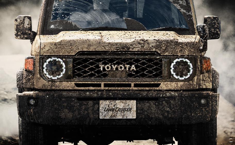 LANDCRUISER“70” 70系 真是泥水见真男人啊太帅了怎么开始有点迷这
