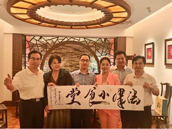 【孙玉良在第61期法律小食堂“影视困境与出路”主题会议上的讲话】各位老师你们好，