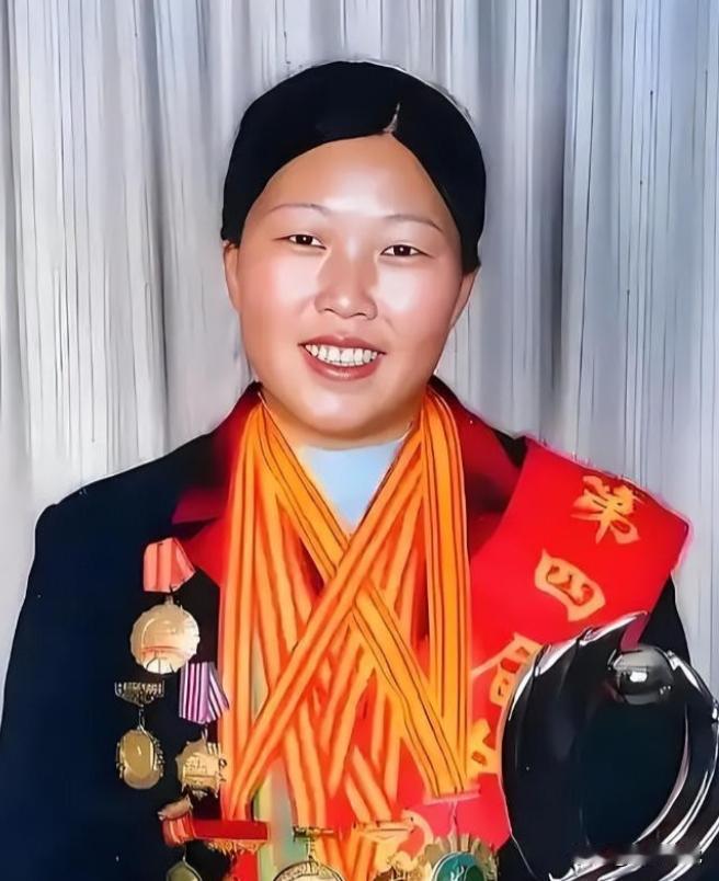 1985年，陕西一父亲逼着19岁的女儿嫁给恩人的儿子，女儿哭闹7天，忽然放弃逃跑