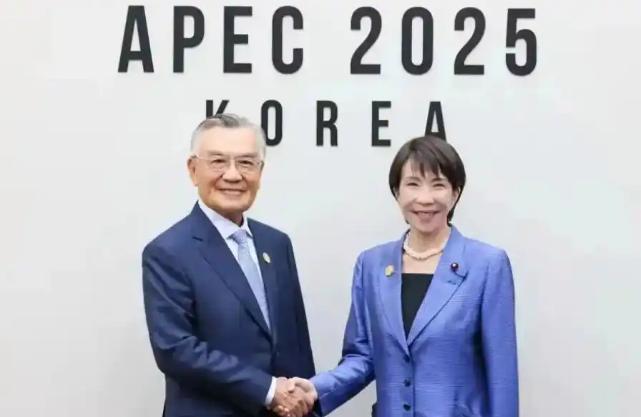 日本若再执迷不悟，休怪我们新账旧账一起算！
【综合消息】10月31日至11月1日