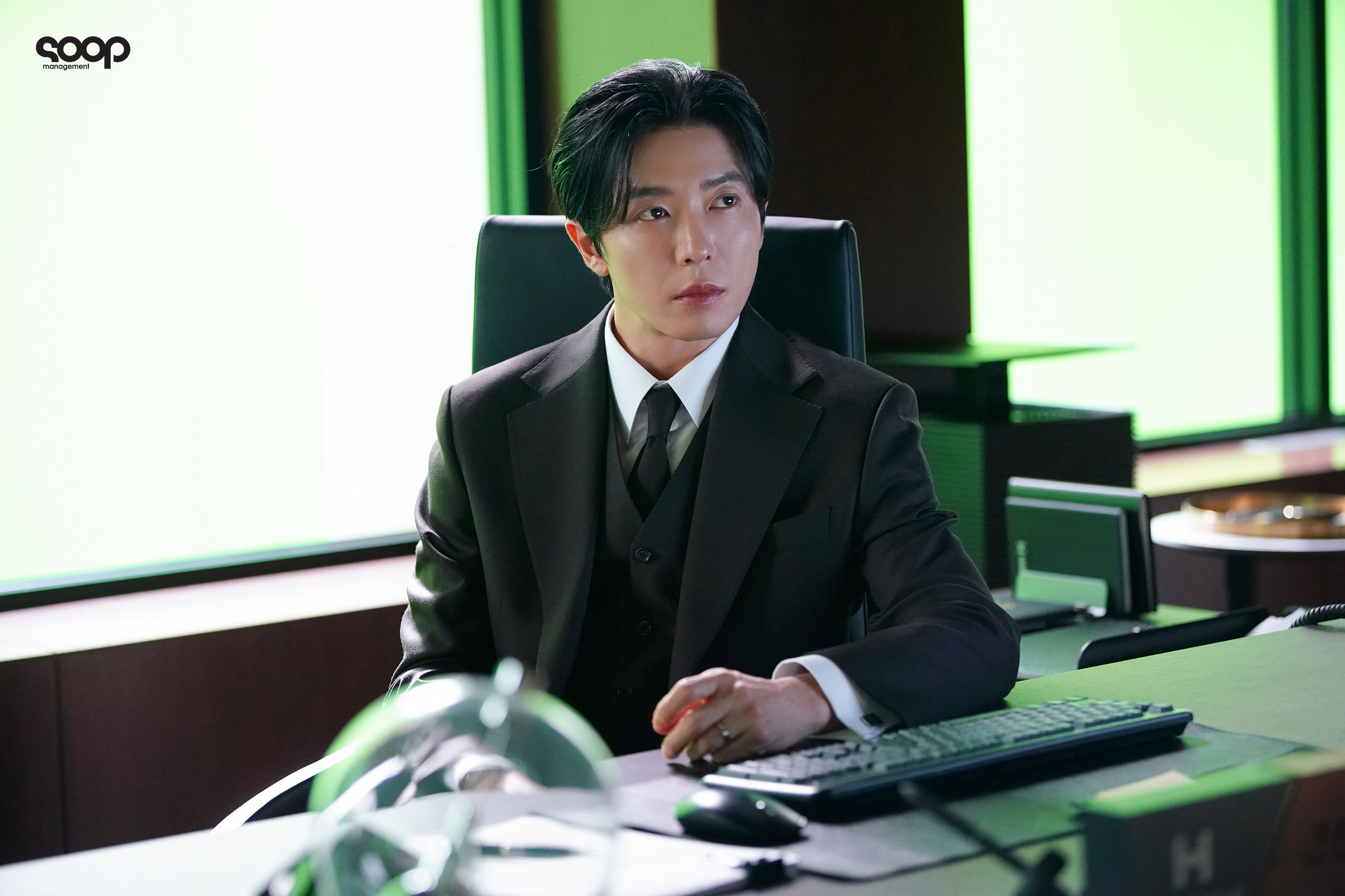 金材昱 260526 公司更新《秘恋稽核中》第10集拍摄花絮图 