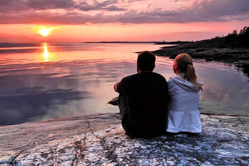 恋爱中，你是否遇到过这样的情况：她秒回消息却不主动，收礼无下文，约看电影也含糊回