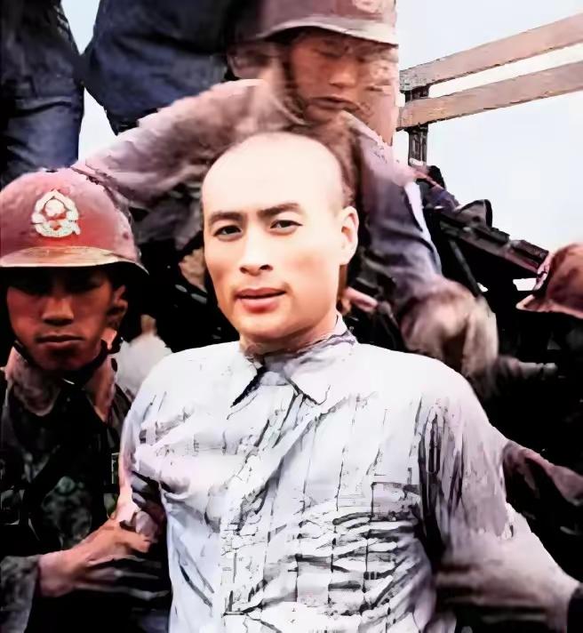 1949年，聂曦接到赴台执行潜伏任务，他叮嘱家里人：“以后，让孩子们不要再姓聂…