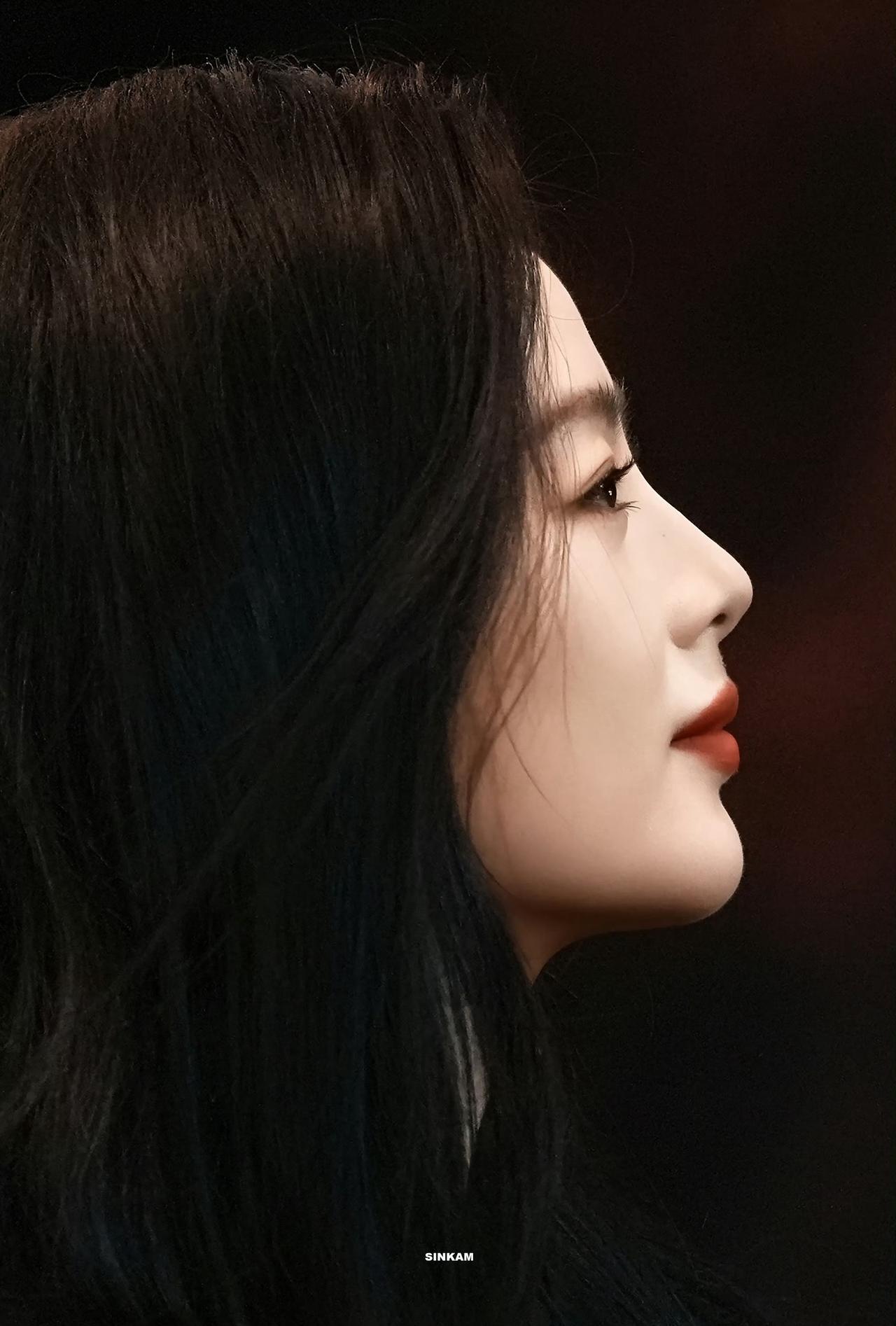 陈丽君超话陈丽君参演越剧120周年晚会 陈丽君讲述家乡和越剧 电影镖人票房破十三