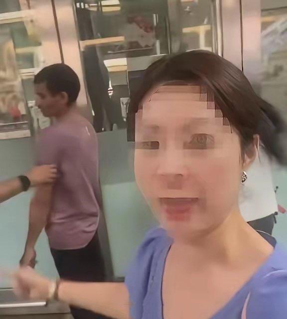 真是又惊又愤！新加坡的多元文化，让人措手不及。
 
2025年4月18日，新加坡