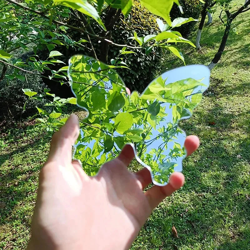 生活就像含苞待放的春天，一路走下去总会遇到花开。 