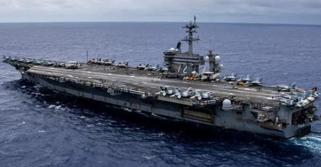 美军航母击落伊朗无人机

2026年2月3日，英国霍尔木兹海峡海事安全部门通报，