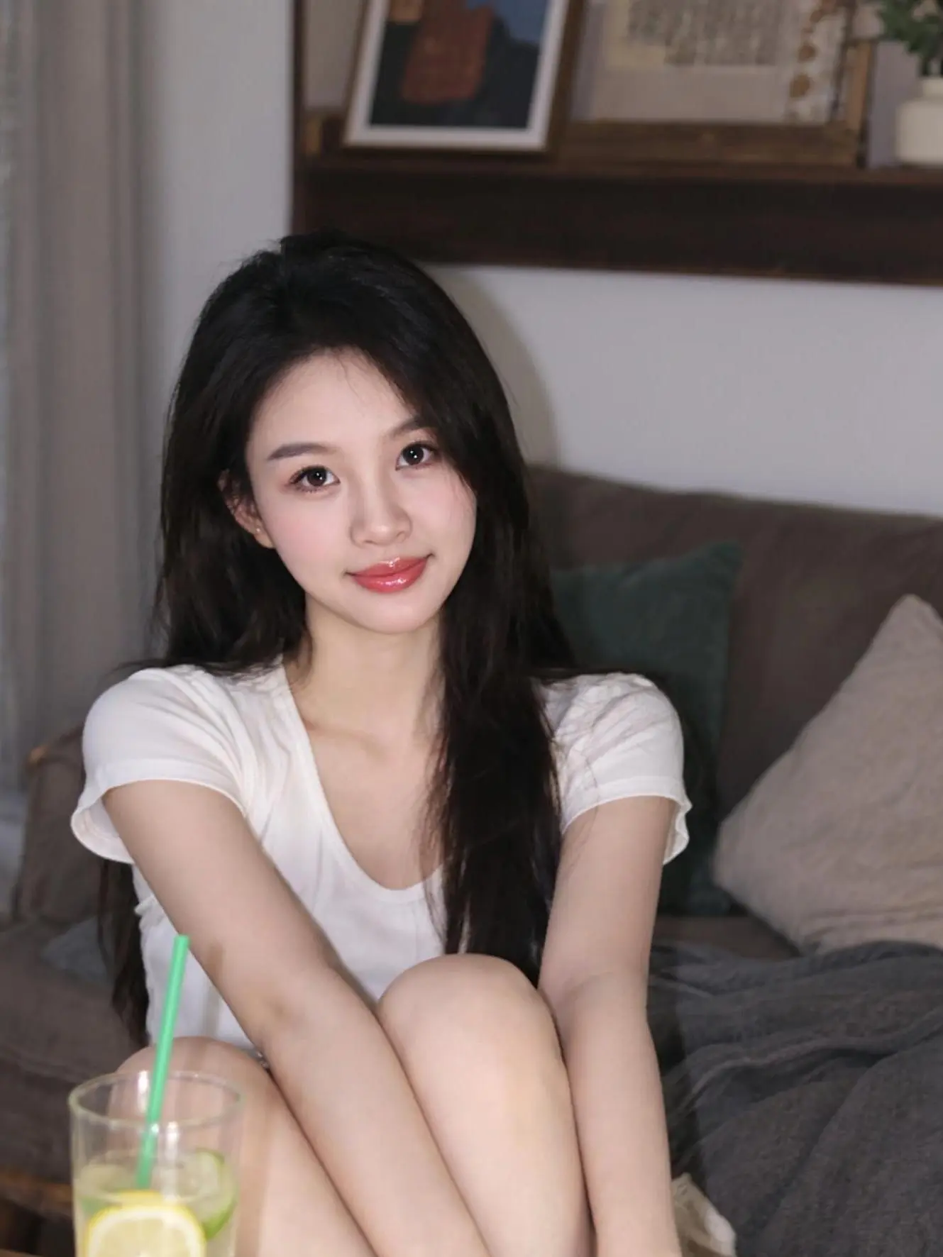 喜欢的歌慢慢听，喜欢的事慢慢做，喜欢的生活好好努力。