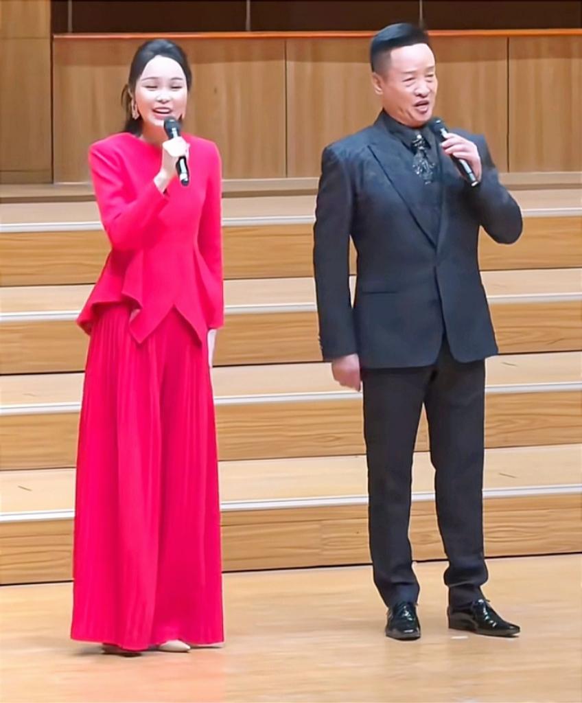 2026年，知名女高音歌唱家龚爽去世，年仅37岁，老师是阎维文，知情人透露去世细