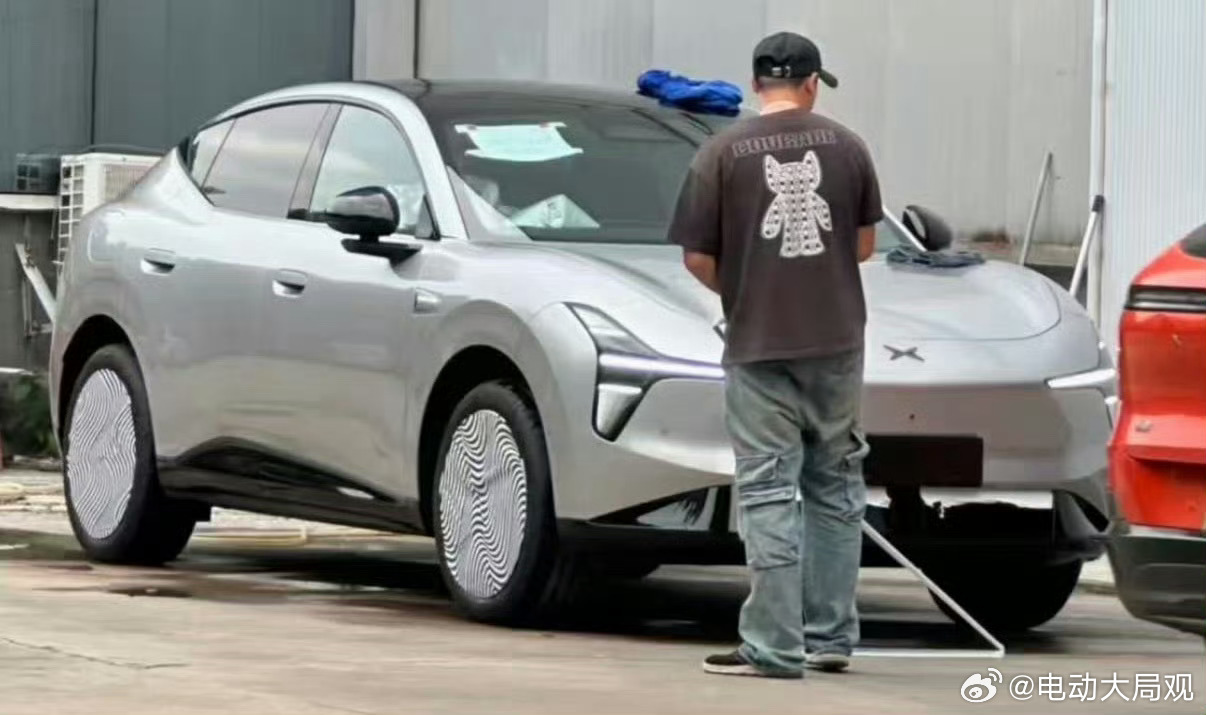 小鹏MONA SUV?半价Model y?大局观观车小鹏汽车