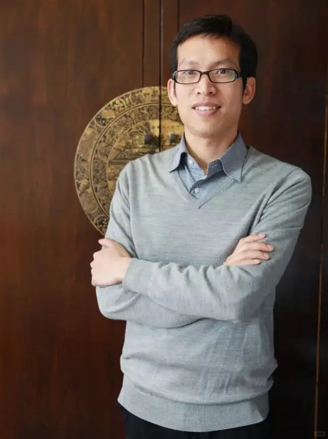 百度罗戎接替何俊杰，出任携程集团董事