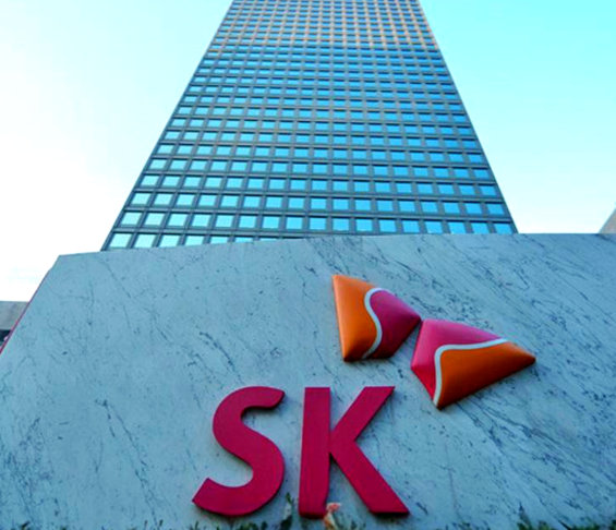 【SK集团会长被判天价分手费】SK集团会长被判向前妻支付9440亿韩元 7月24