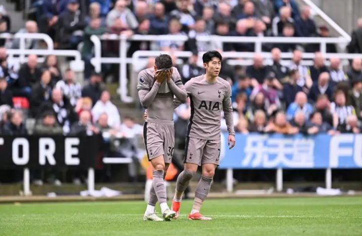 北京时间11月13日晚，效力于英超劲旅托特纳姆热刺俱乐部的乌拉圭中场本坦库尔，收