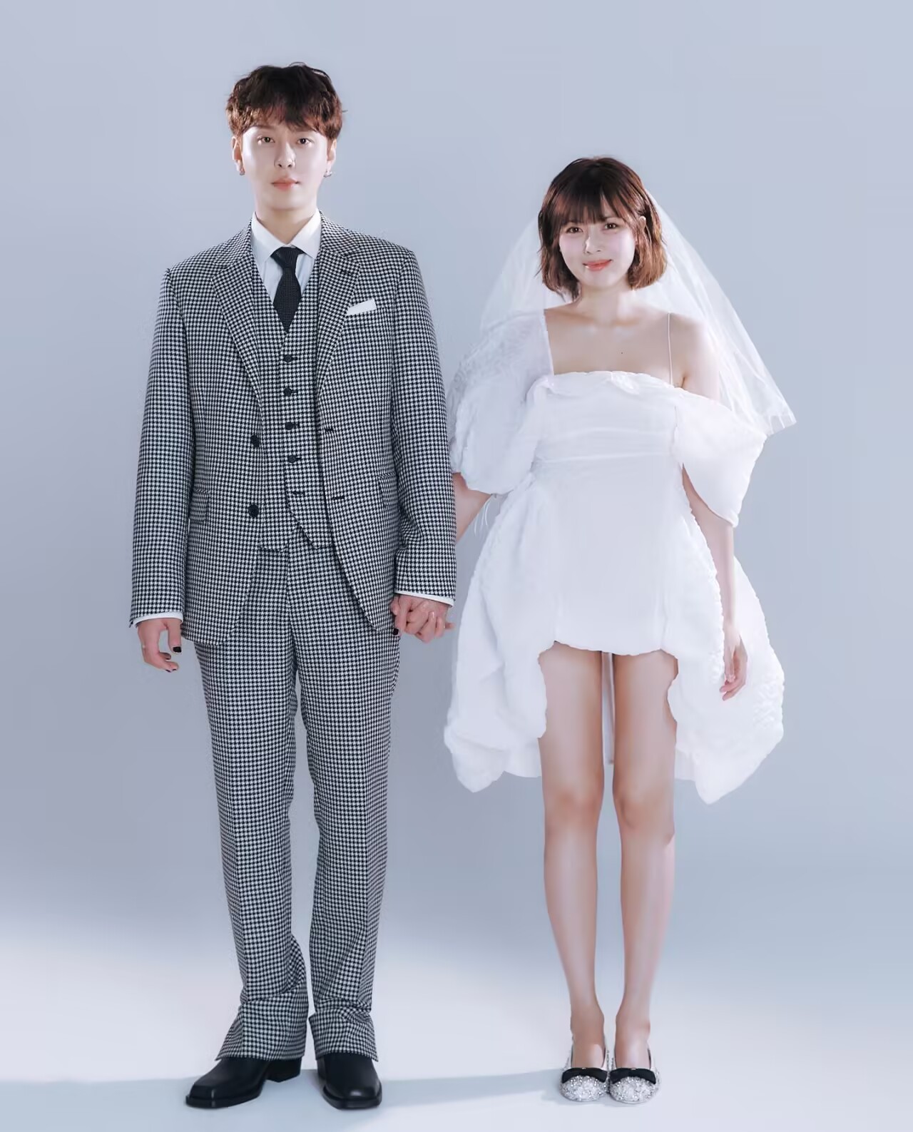 #泫雅龙俊亨婚礼照#泫雅龙俊亨婚礼画报 真的打算结婚了啊[吃惊][吃惊] ​​​