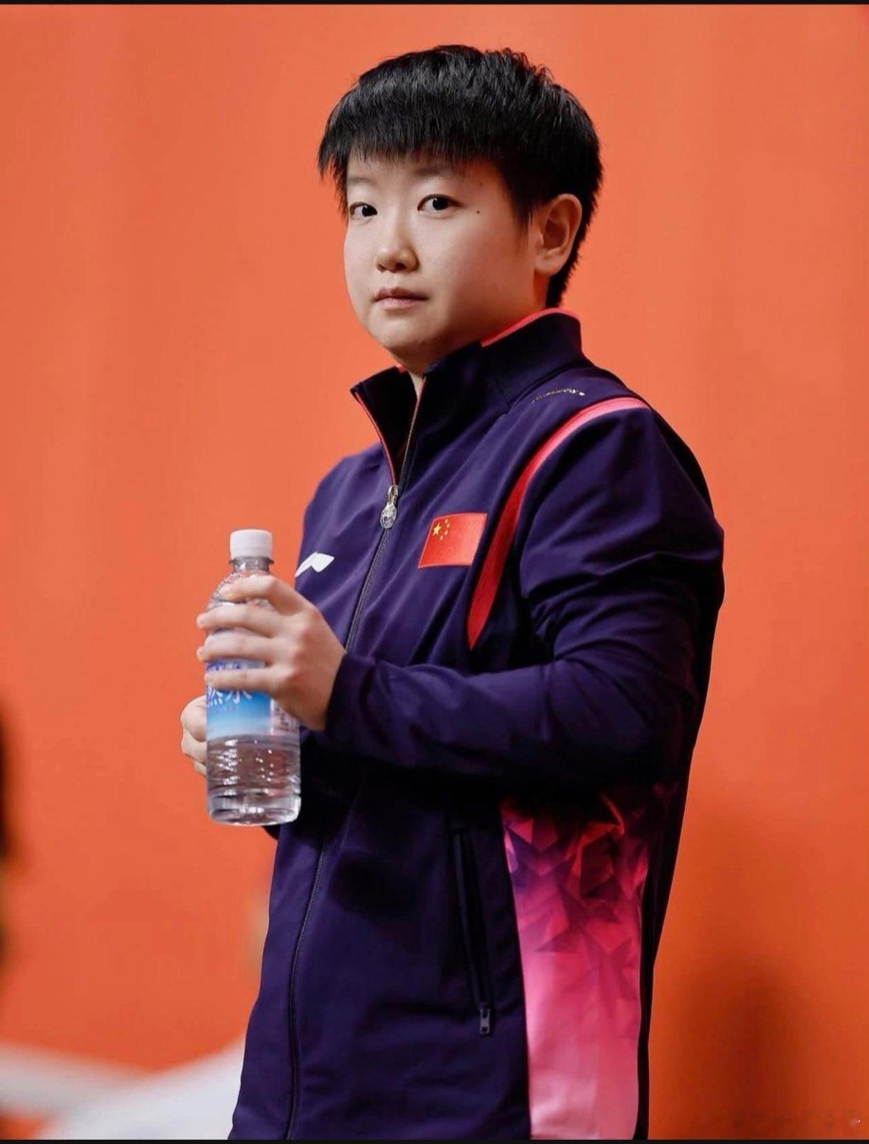 一位日本乒乓球爱好者推文下的莎莎照片。孙颖莎名古屋亚运会孙颖莎 ​​​