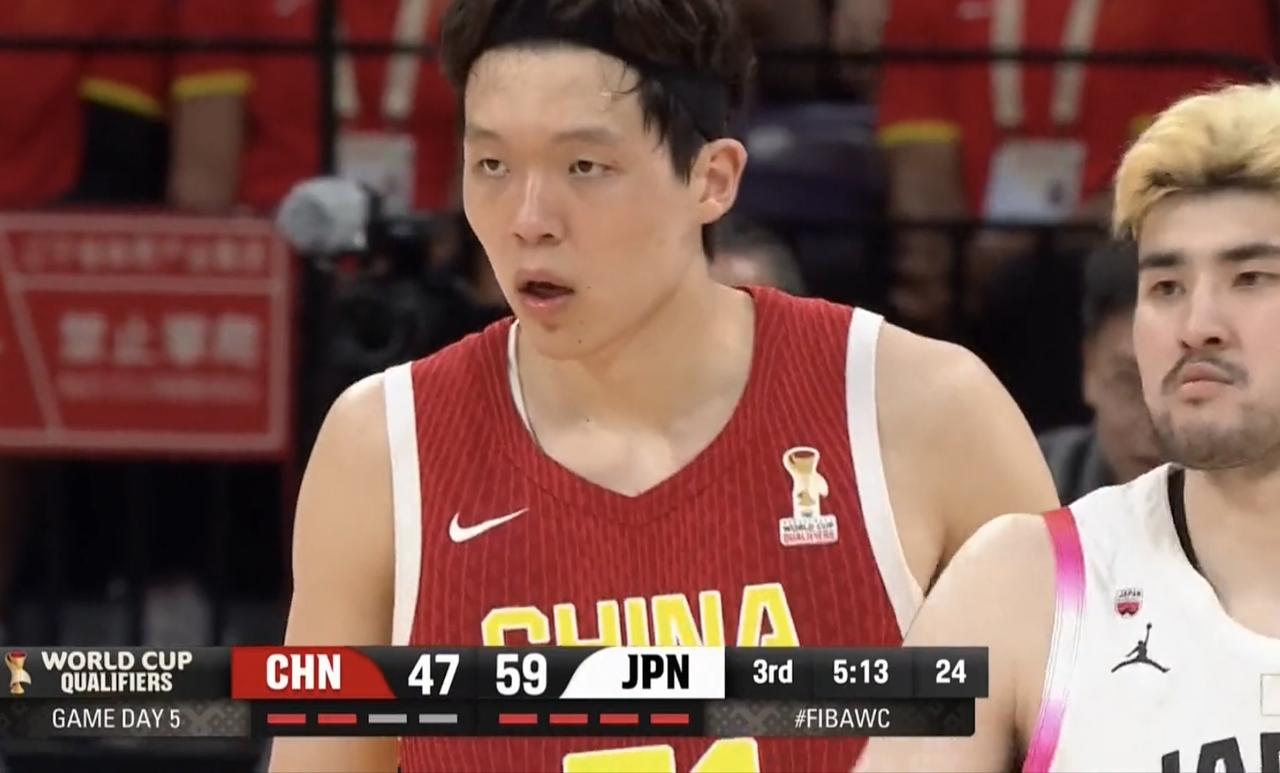想不到中国男篮居然输给日本男篮19分之多，这简直是惨败呀！本场比赛中国男篮准备了