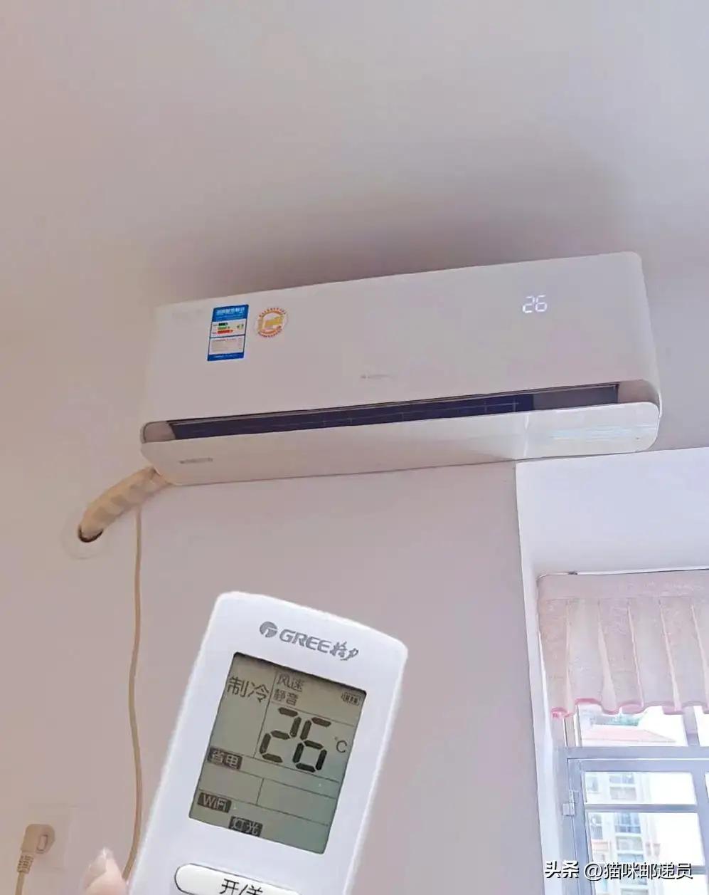 盛夏骄阳似火，酷暑难耐。空调虽为夏日续命神器，但若贪凉无度，将温度调至过低，身体