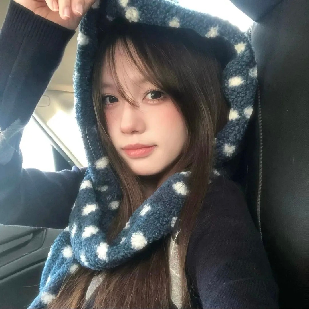 𝙒𝙚𝘾𝙝𝙖𝙩女生头像｜高清ins｜头像分享｜无水印全网最萌图片分享