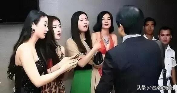 有位官员有100多个情妇，为了安置自己的100多个情妇，专门在珠海开发房地产项目