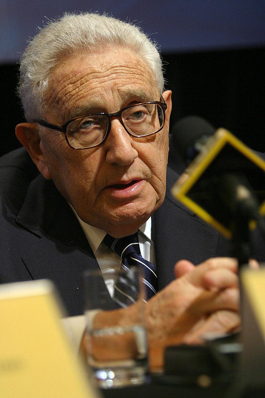 基辛格在 2023 年 99 岁在接受华尔街采访，直言日本只是美国的表面盟友，现