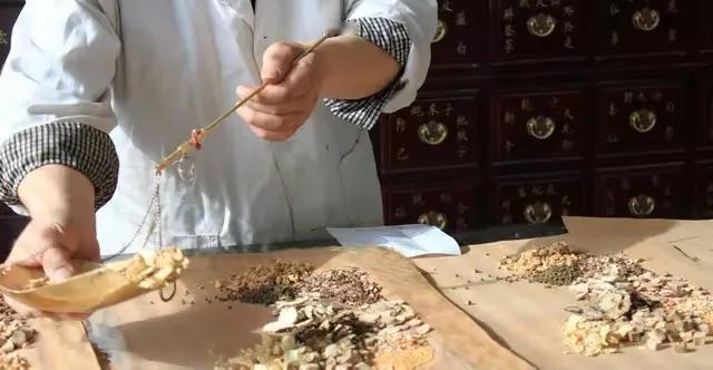 如果时光倒流，你会做些什么会尝试一些以前不敢做的工作。