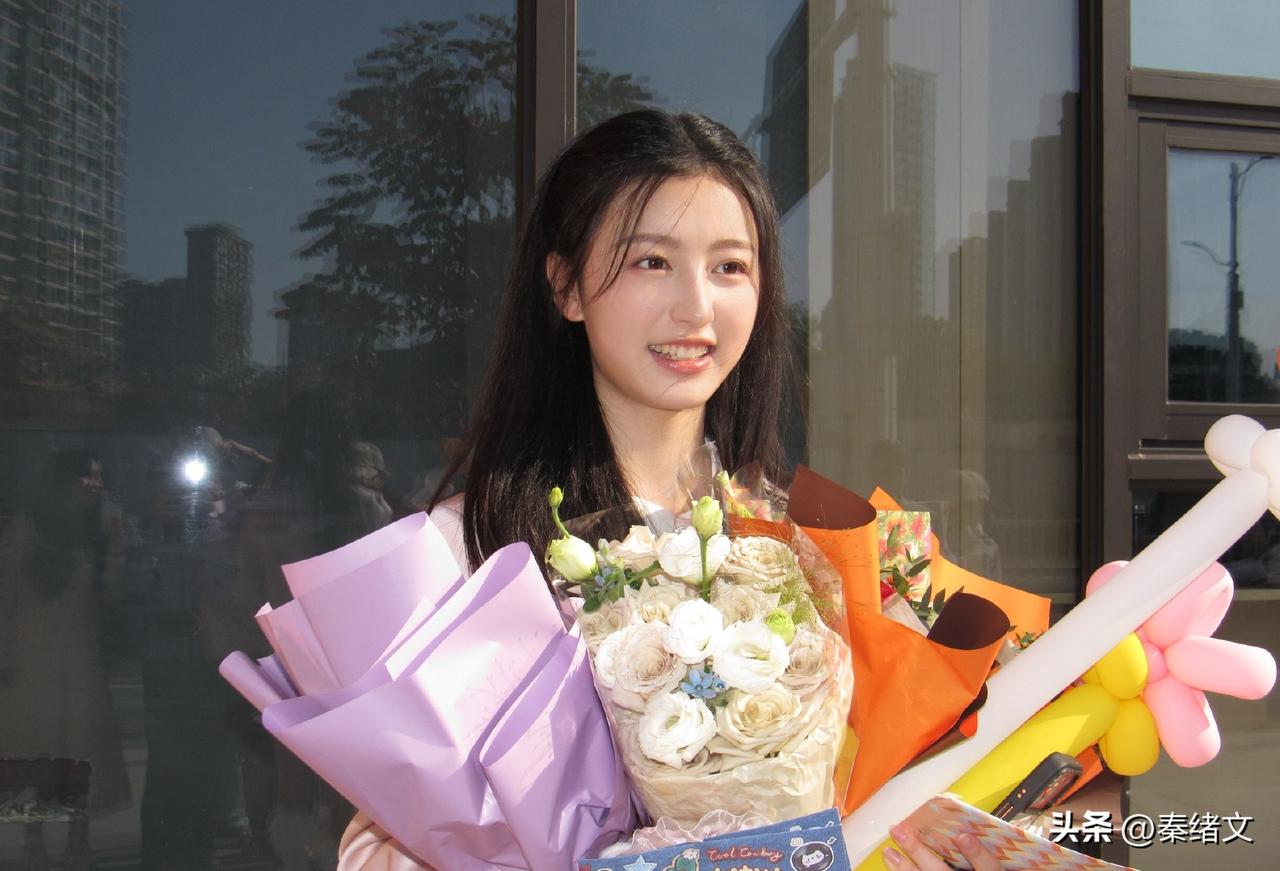 2026甜宠王炸来了！《折月亮》杀青，林一卢昱晓破镜重圆太好嗑
 
内娱甜宠剧要