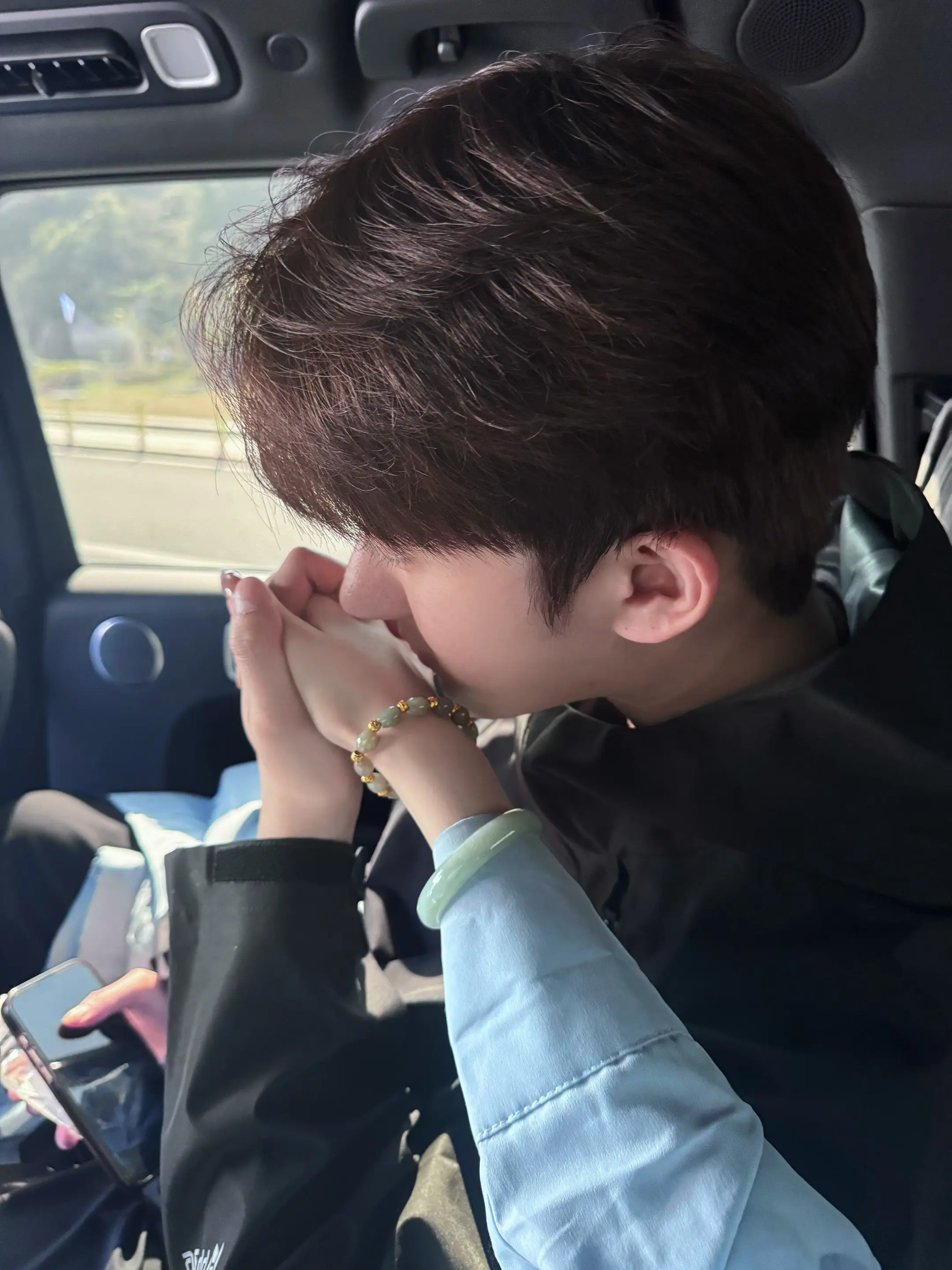 从见你的第一眼起   爱就已经落地生根了