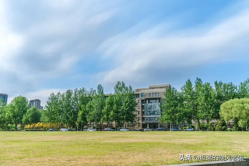 高考550分推荐大学专业:
1）北京石油化工学院:油气储运、过程装备、能源化学工